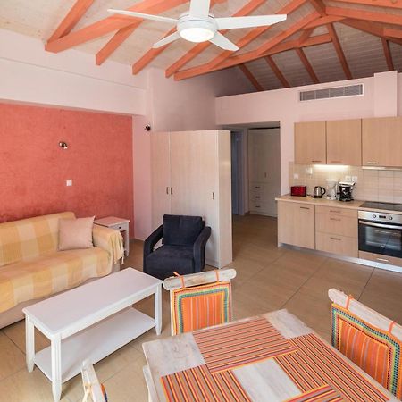 Athena'S Cottage Stoupa Luaran gambar